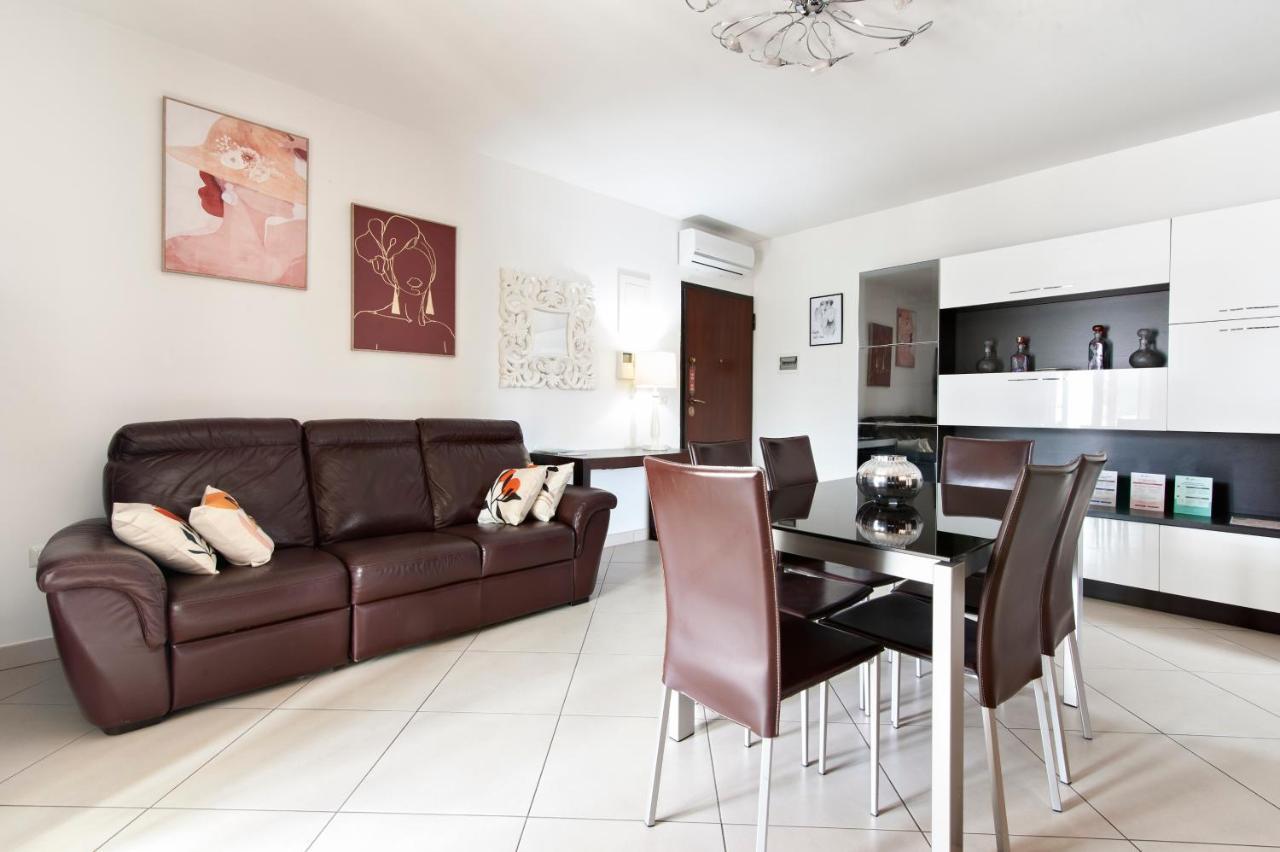 Casa Mabel Terrace - Sit Apartment Lecce Buitenkant foto
