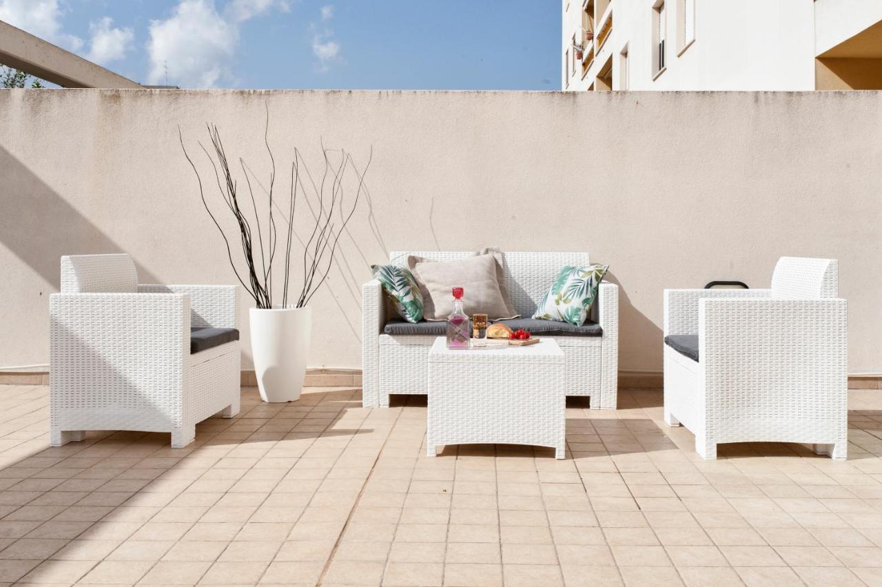 Casa Mabel Terrace - Sit Apartment Lecce Buitenkant foto